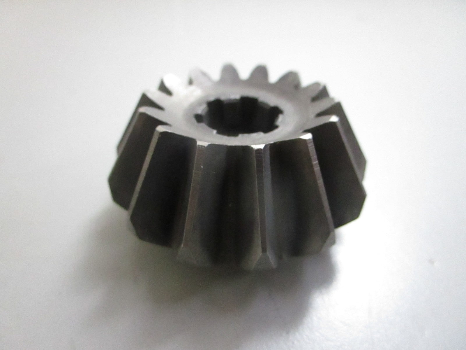 *NEW OEM* 0820 Mercury Quicksilver 14T Pinion 43-30566