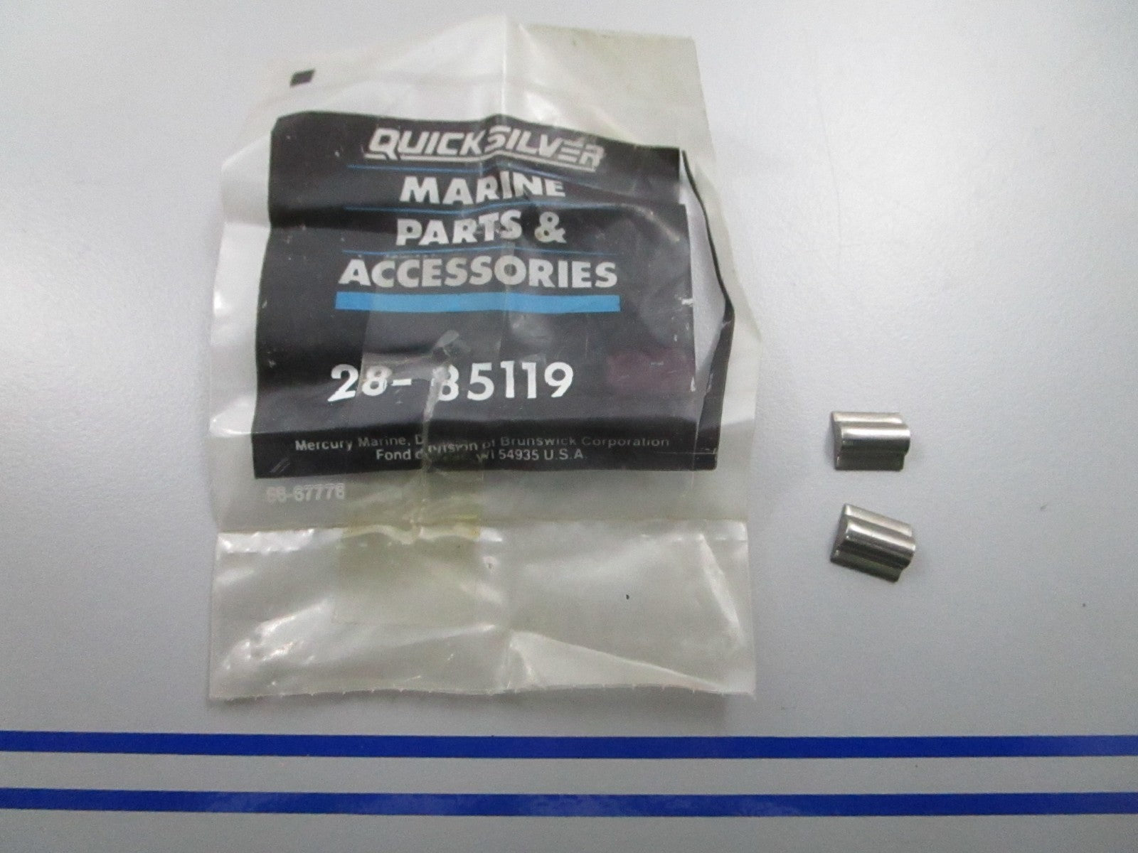 *NEW OEM* (LOT OF 2) 0810 Mercury Quicksilver Key 28-85119