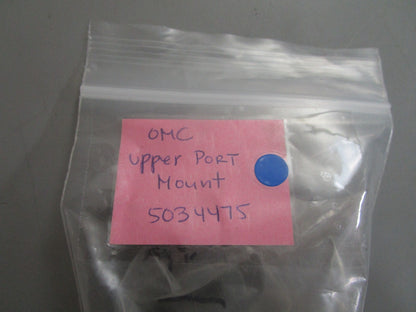 *NEW OEM* 0810 OMC Johnson Evinrude Upper Port Mount 5034475