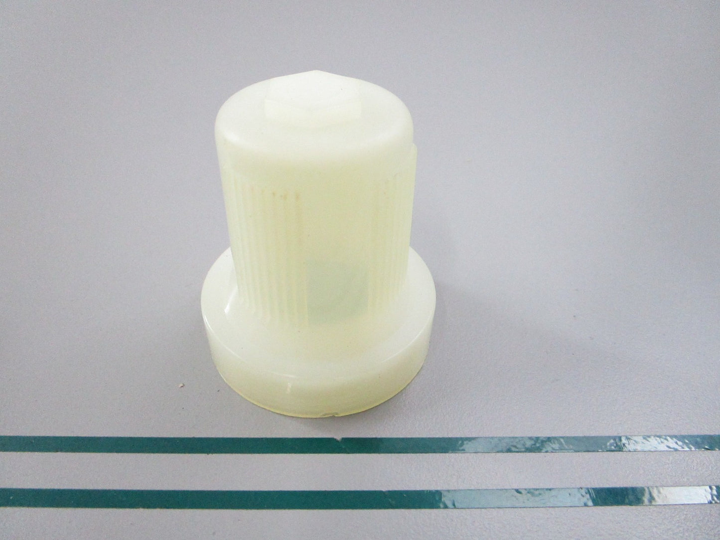 NEW OEM 655-24521-01-00 Yamaha Filter Bowl 0810