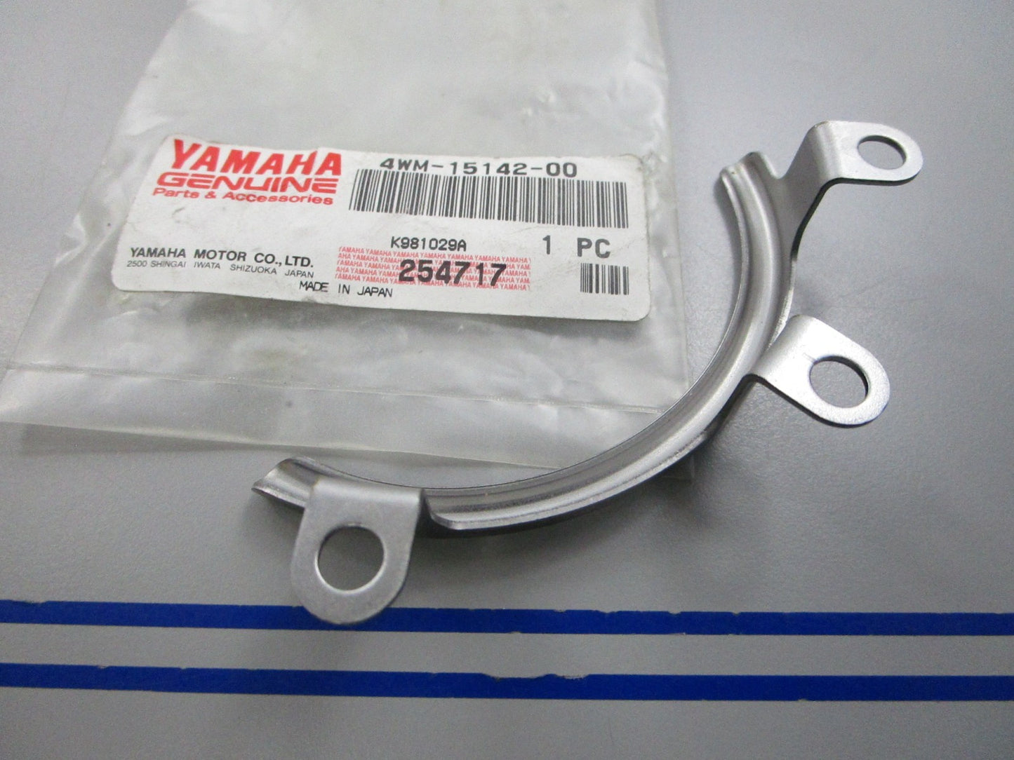 NEW OEM 4WM-15142-00-00 Yamaha Guide 0810