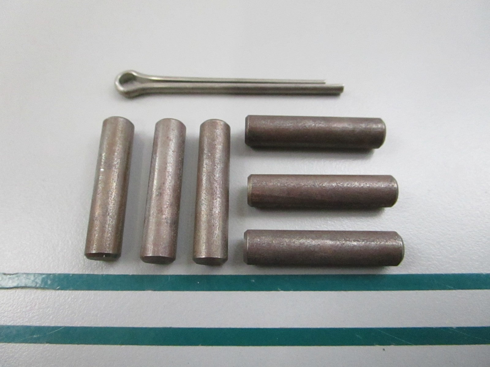 NEW OEM FK247 Mercury Quicksilver Prop Pin Kit 0810