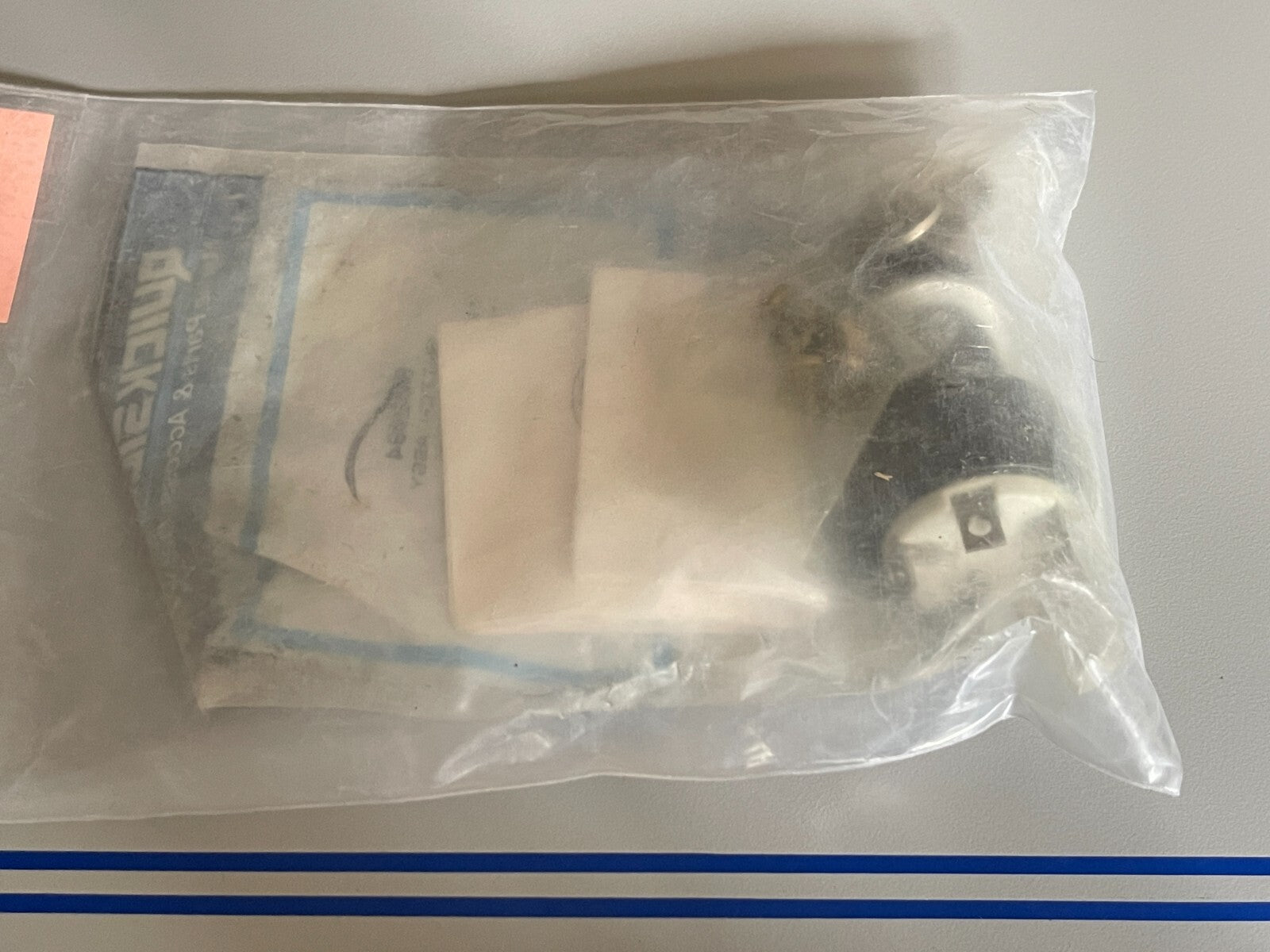 *NEW OEM* 0810 Mercury Quicksilver Key & Switch Assembly 802094