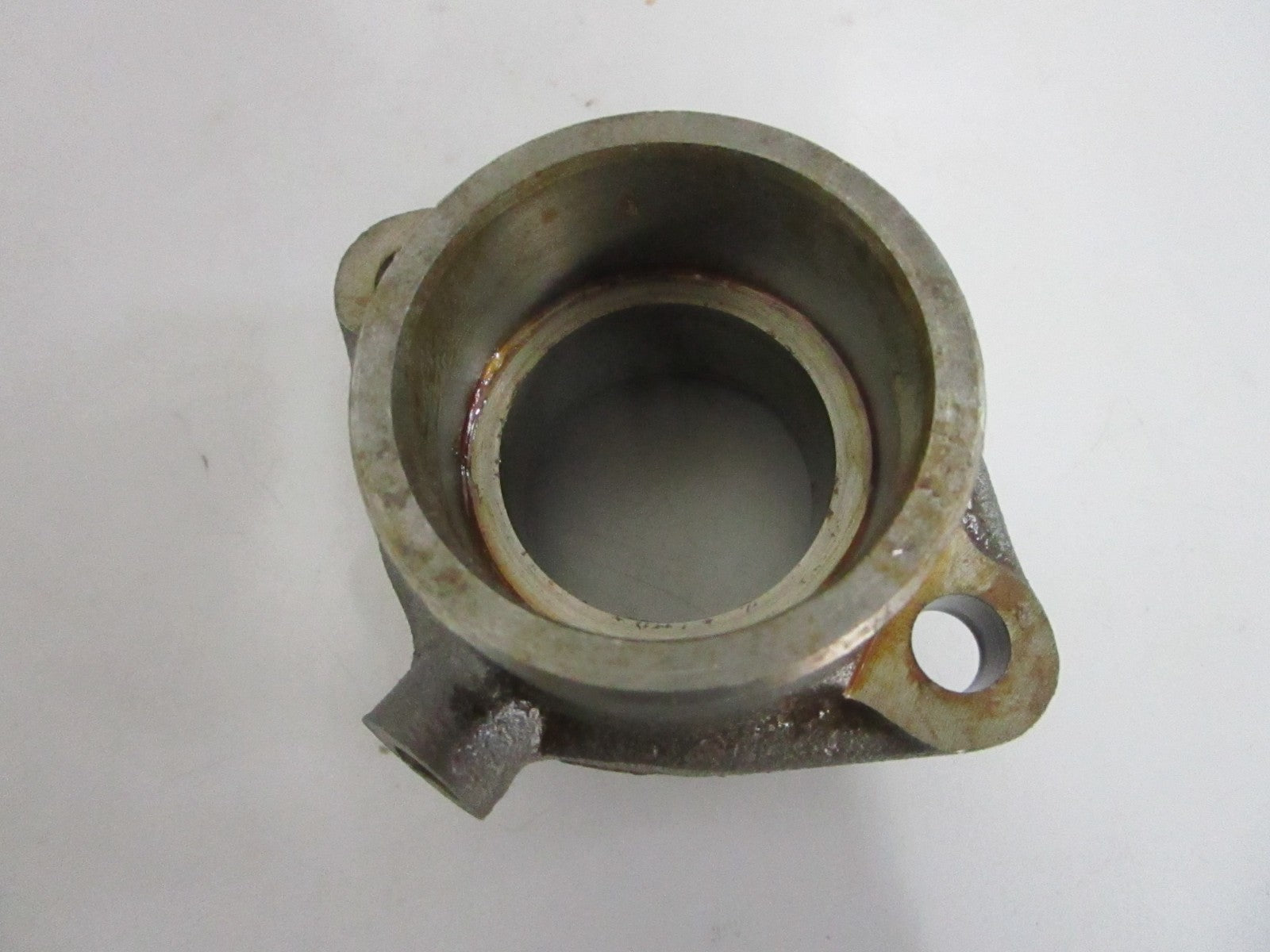 NEW OEM 843661 Volvo Penta Housing 0820