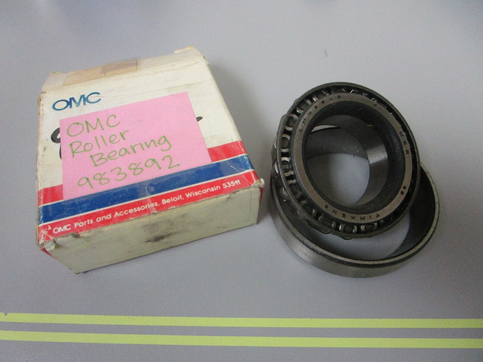 *NEW OEM* 0810 OMC Johnson Evinrude Roller Bushing 983892 0983892