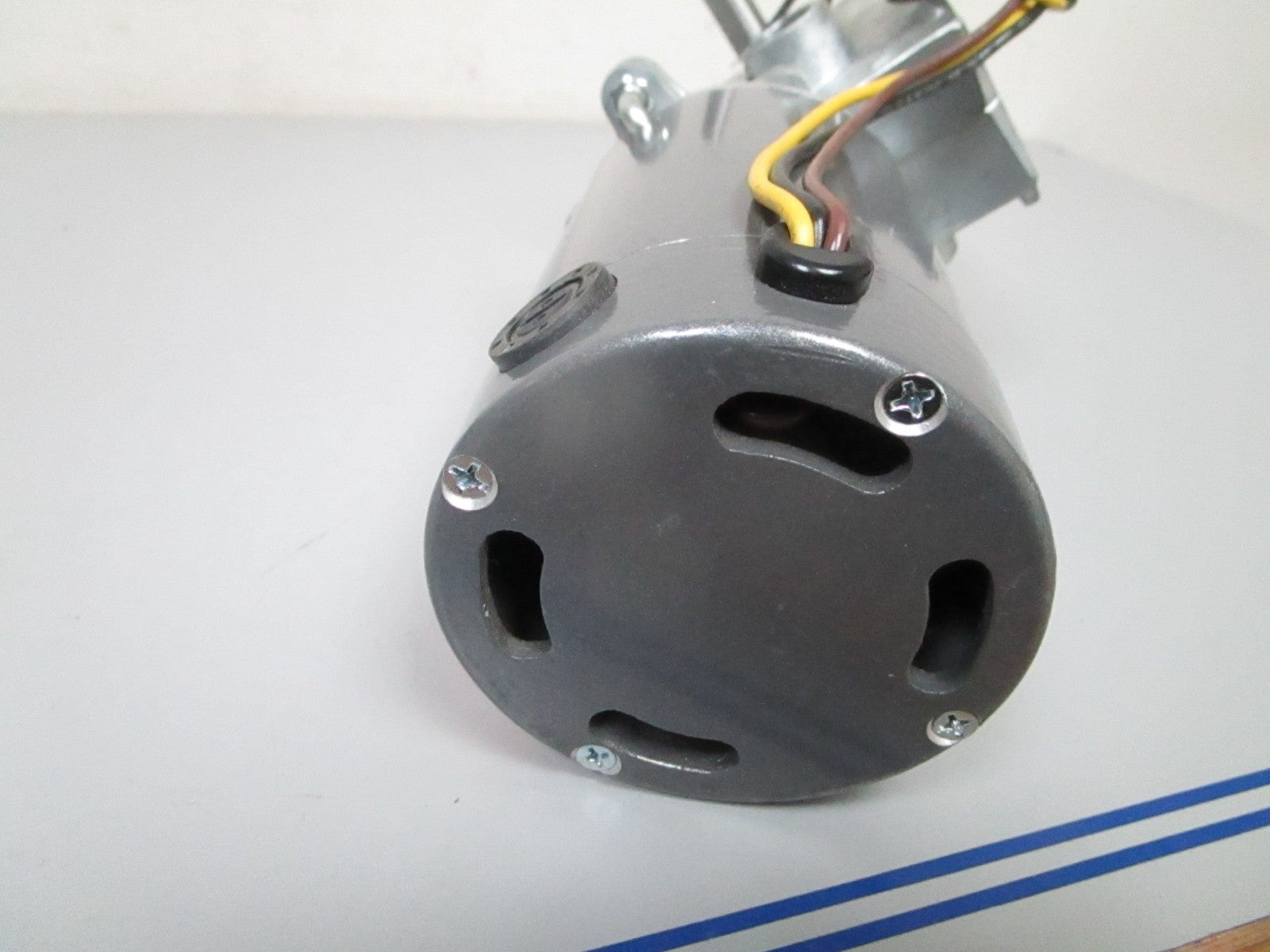 *NEW OEM* 0720 Baldor 115V 6.3AMP 8700RPM .44hp Industrial Motor 23A505Z219