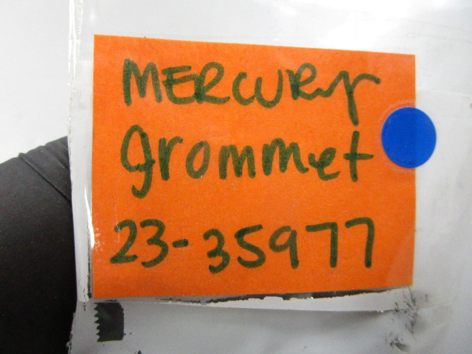 *NEW OEM* 0810 Mercury Quicksilver Grommet 23-35977