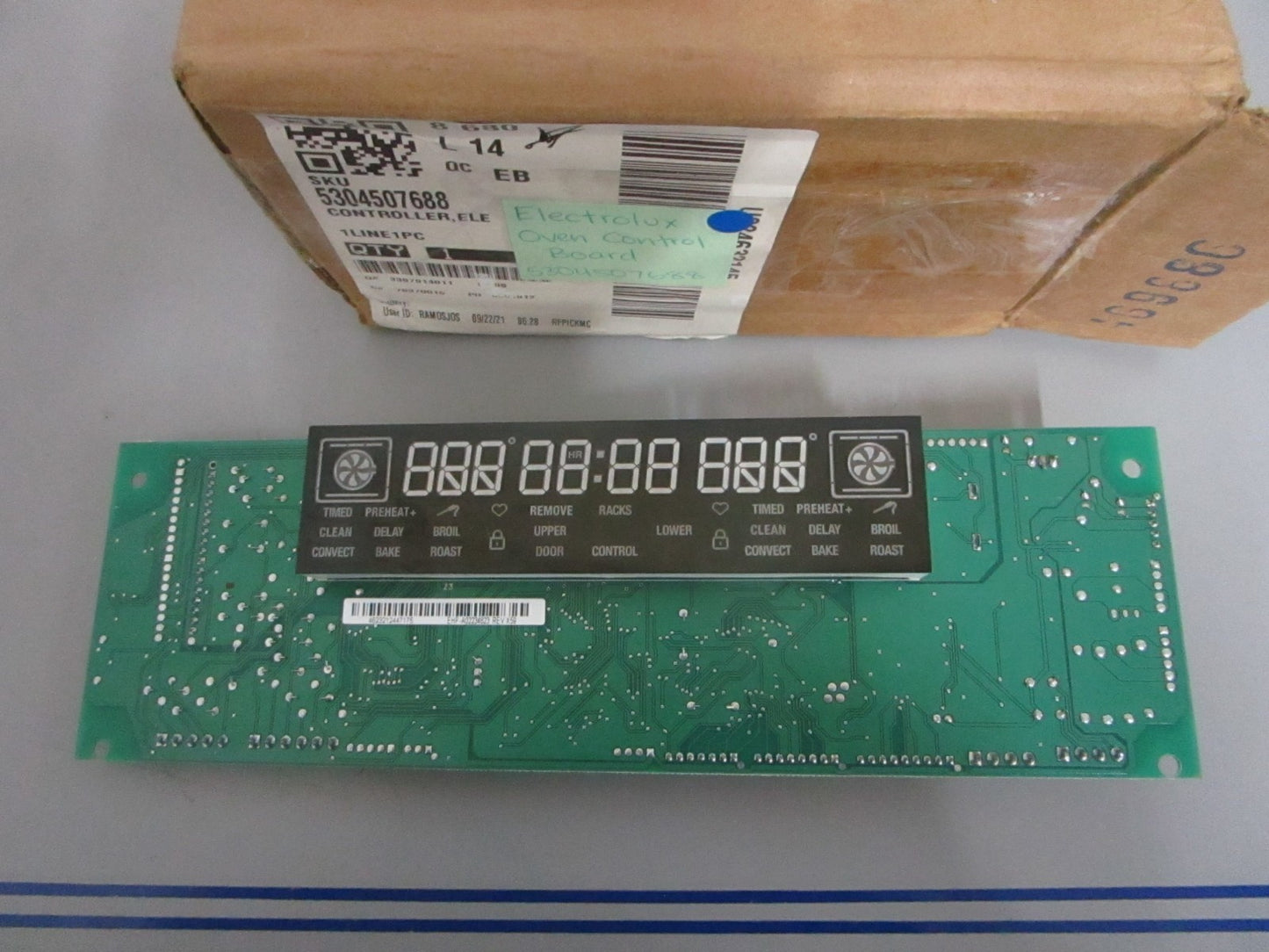 NEW OEM 5304507688 Electrolux Oven Control Board 0820