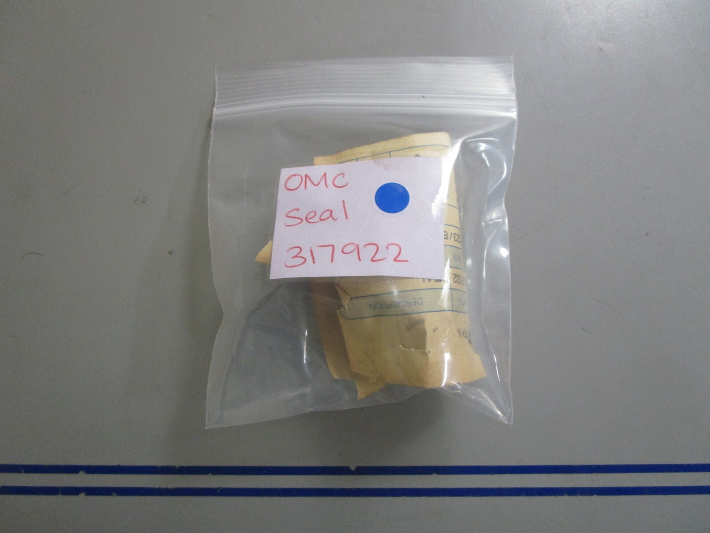 *NEW OEM* 0810 OMC Johnson Evinrude Seal 317922 0317922