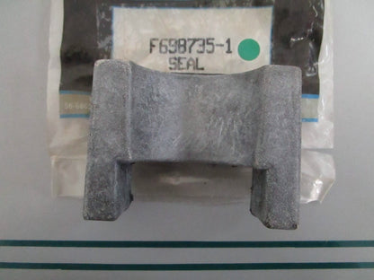 NEW OEM F698735-1 Mercury Quicksilver Seal 0820