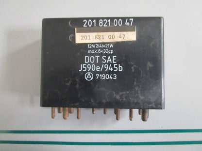 NEW OEM 2018210247 Mercedes-Benz Multi-Purpose Relay 0820