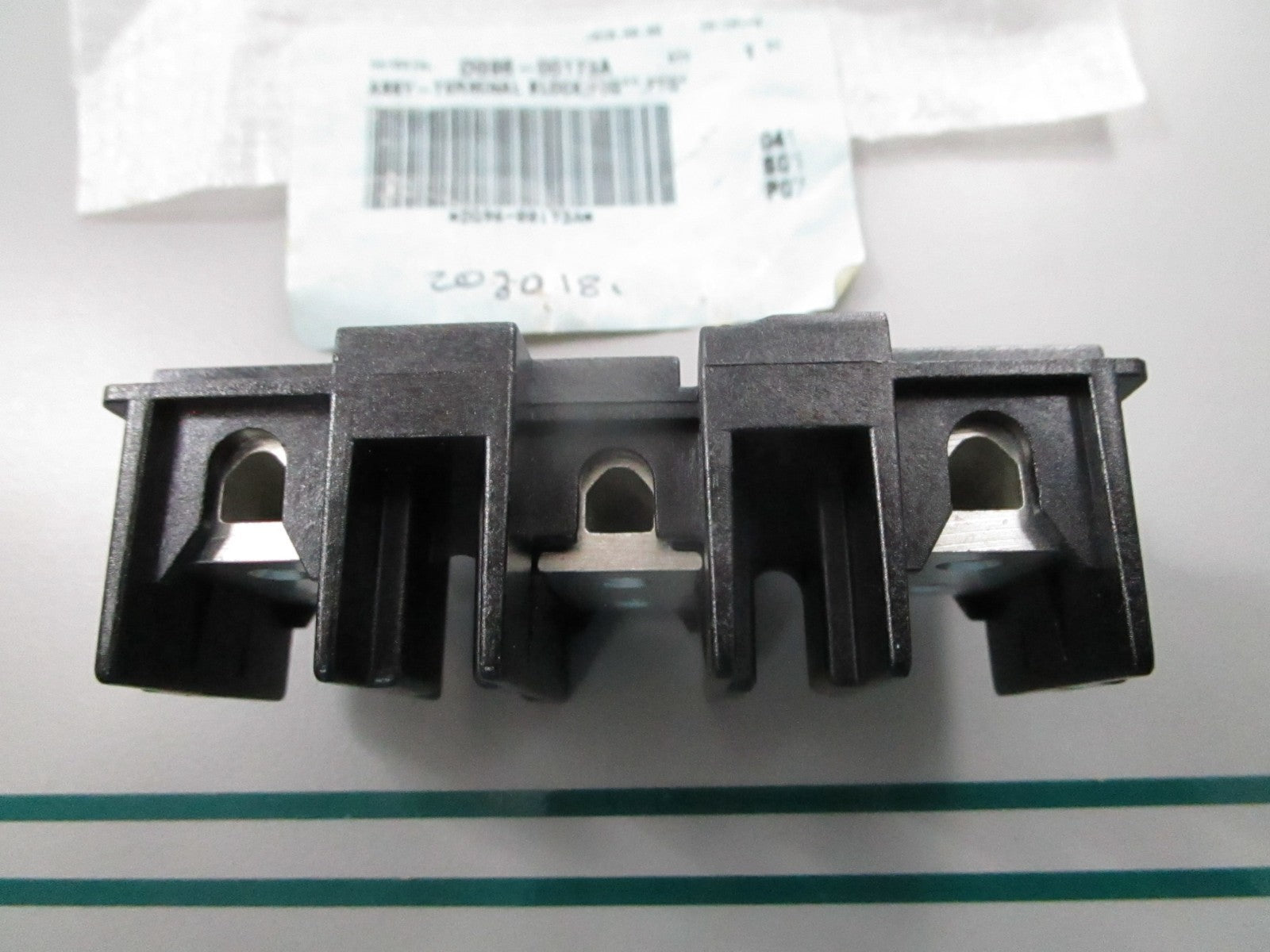NEW OEM DG96-00173A Samsung Terminal Block 0810