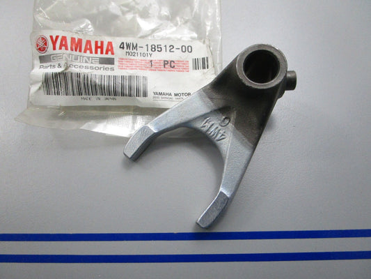 NEW OEM 4WM-18512-00-00 Yamaha Shift Fork 0810