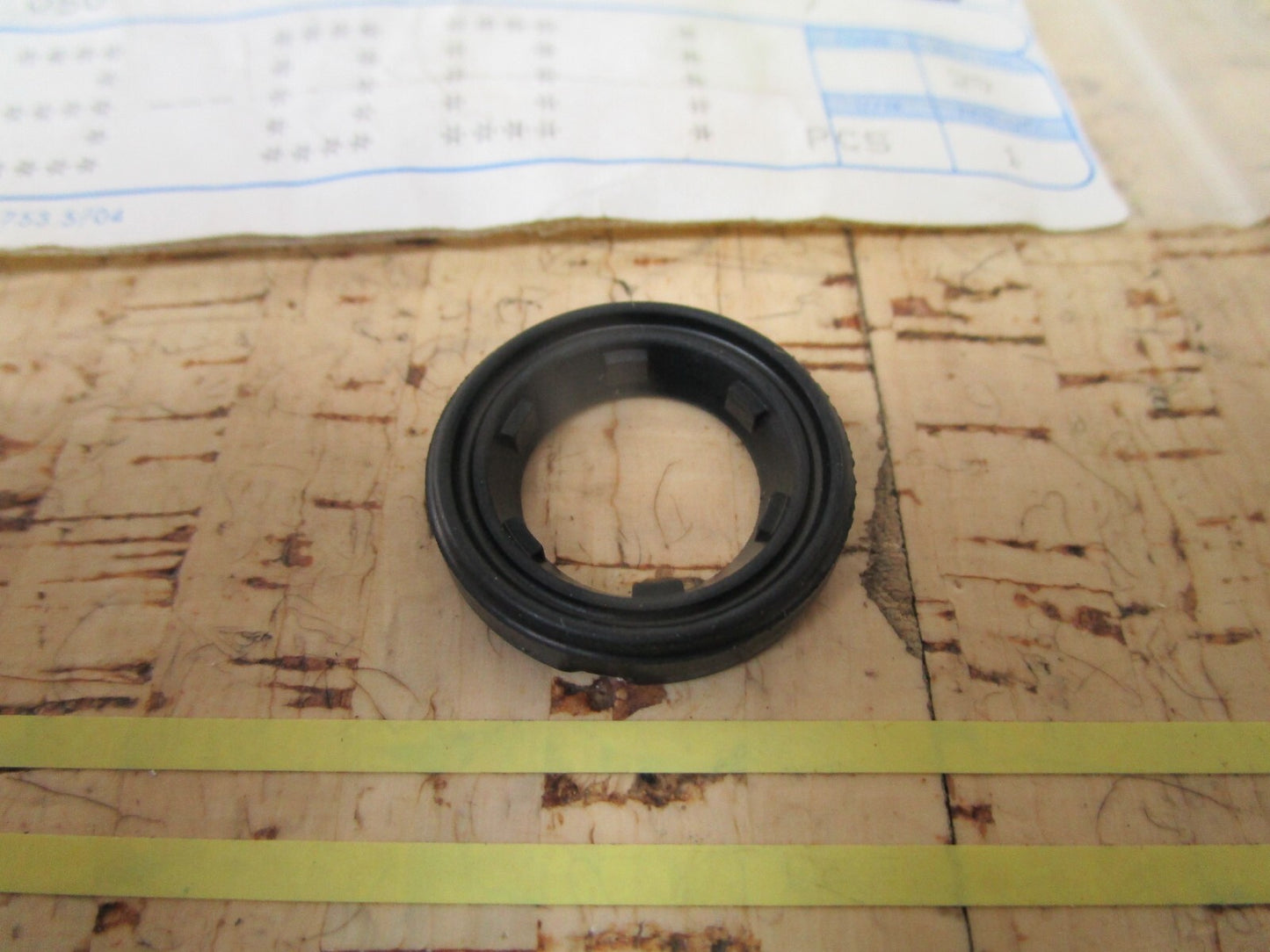 *NEW OEM* 0810 OMC Johnson Evinrude Thermostat Seal 335981 0335981