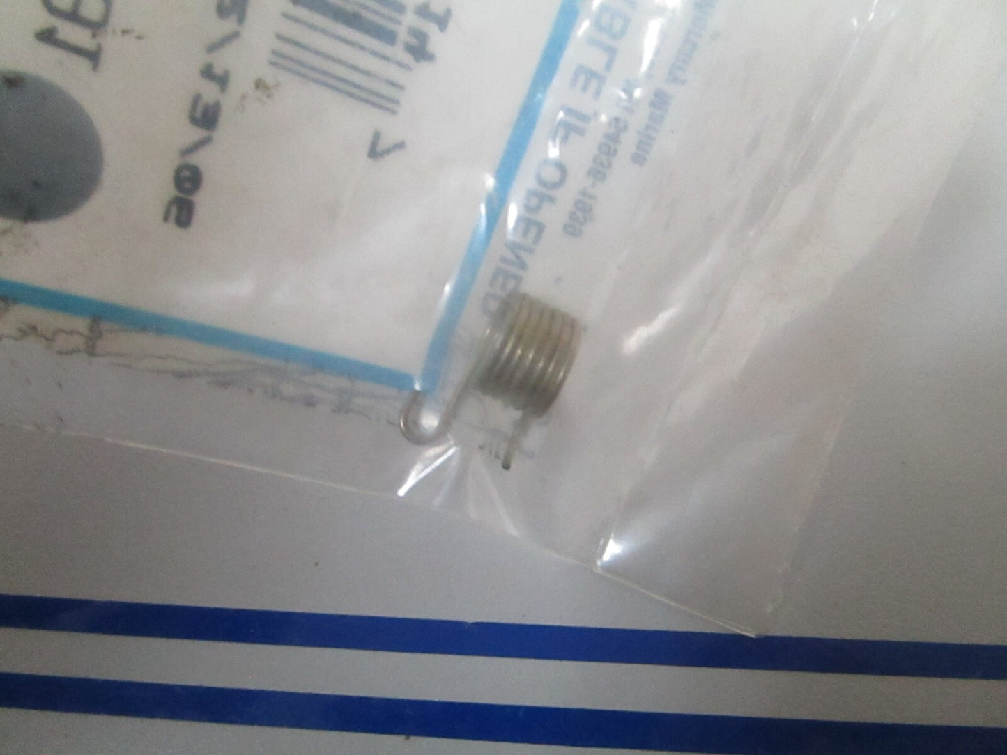 *NEW OEM* 0810 Mercury Quicksilver Spring 24-F10191