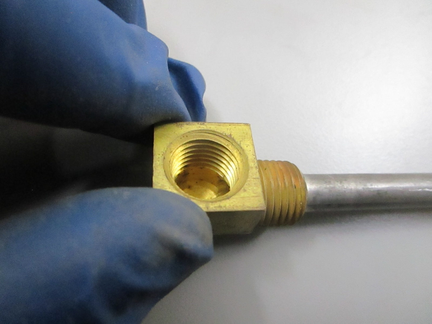 *NEW OEM* 0810 Mercury Quicksilver Tubing Assembly 32-22331A4