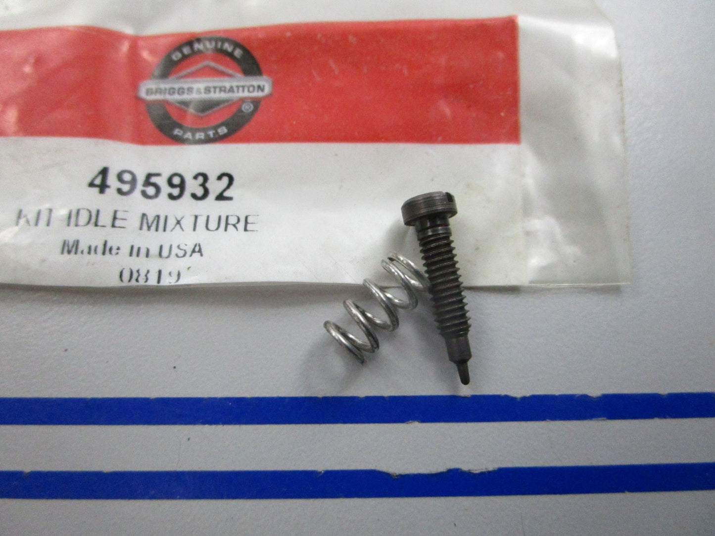 NEW OEM 495932 Briggs & Stratton Idle Mixture Kit 0810