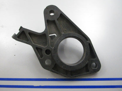 *NEW OEM* 0810 OMC Johnson Evinrude Bearing Head 318379 0318379