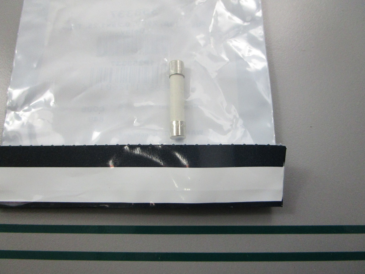 NEW OEM 358337 Kohler 250V 10A Fuse 0810
