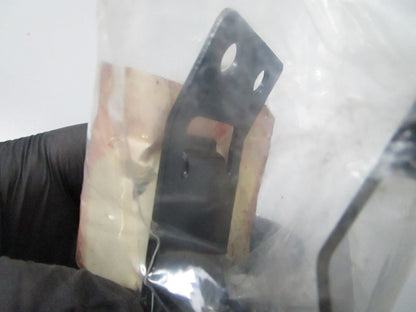 *NEW OEM* 0810 Honda Bracket 17502-HM7-000