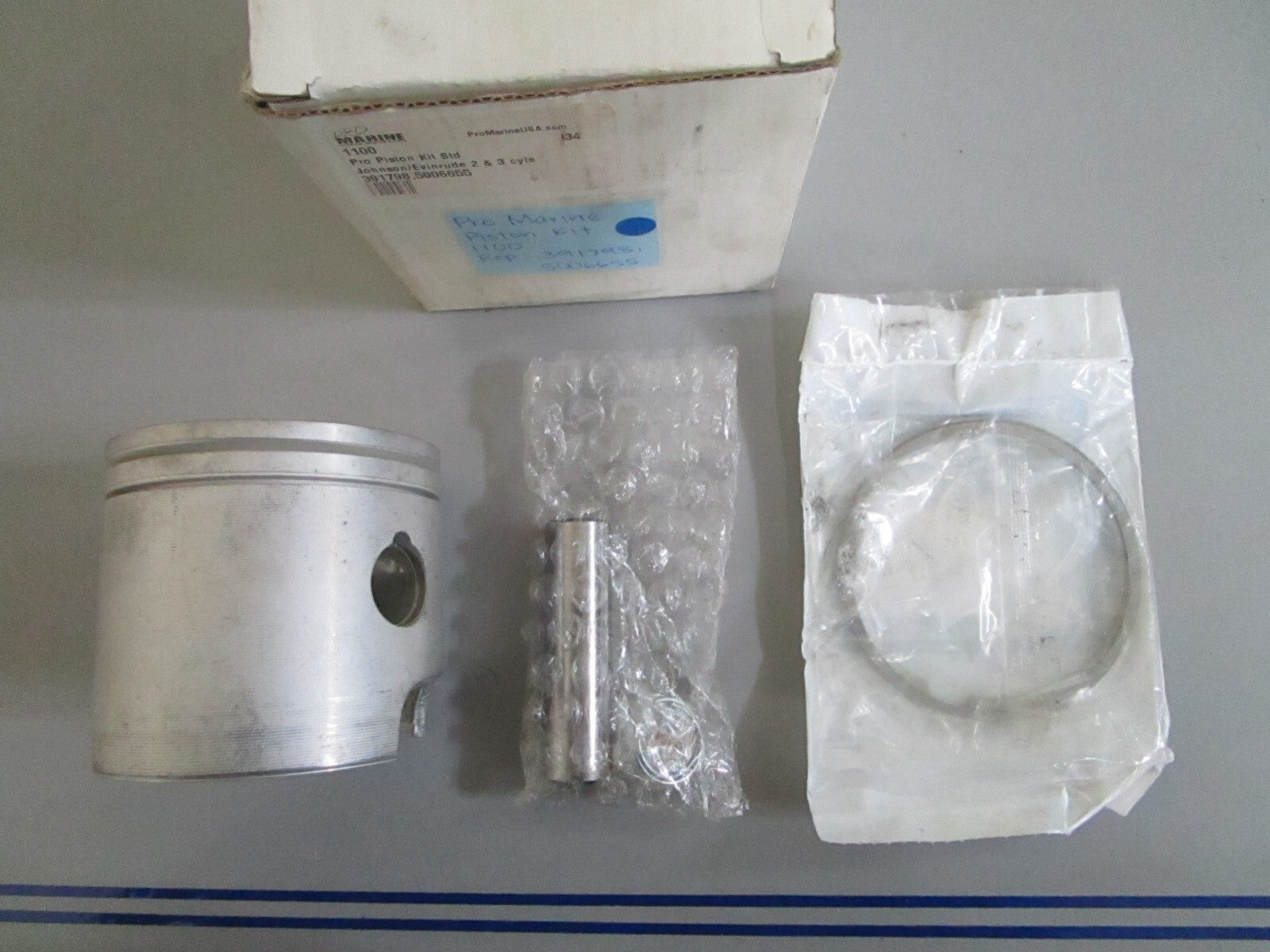 *NEW* 0820 Pro Marine Piston Kit 1100 Rep: 391798 5006655