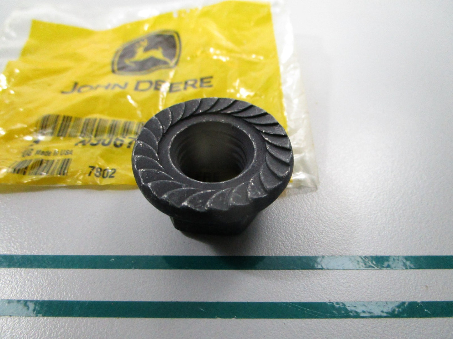 NEW OEM N306777 John Deere Nut 0810