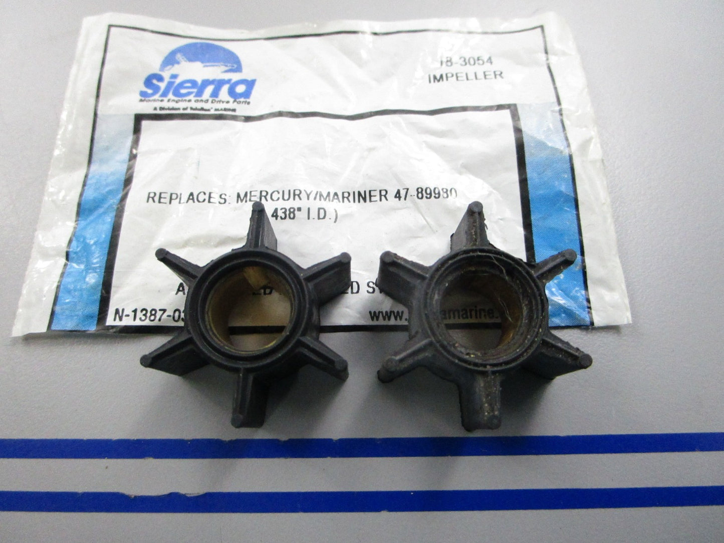 NEW (LOT OF 2) 18-3054 Replaces: Mercury 47-89980 Sierra Impeller 0810