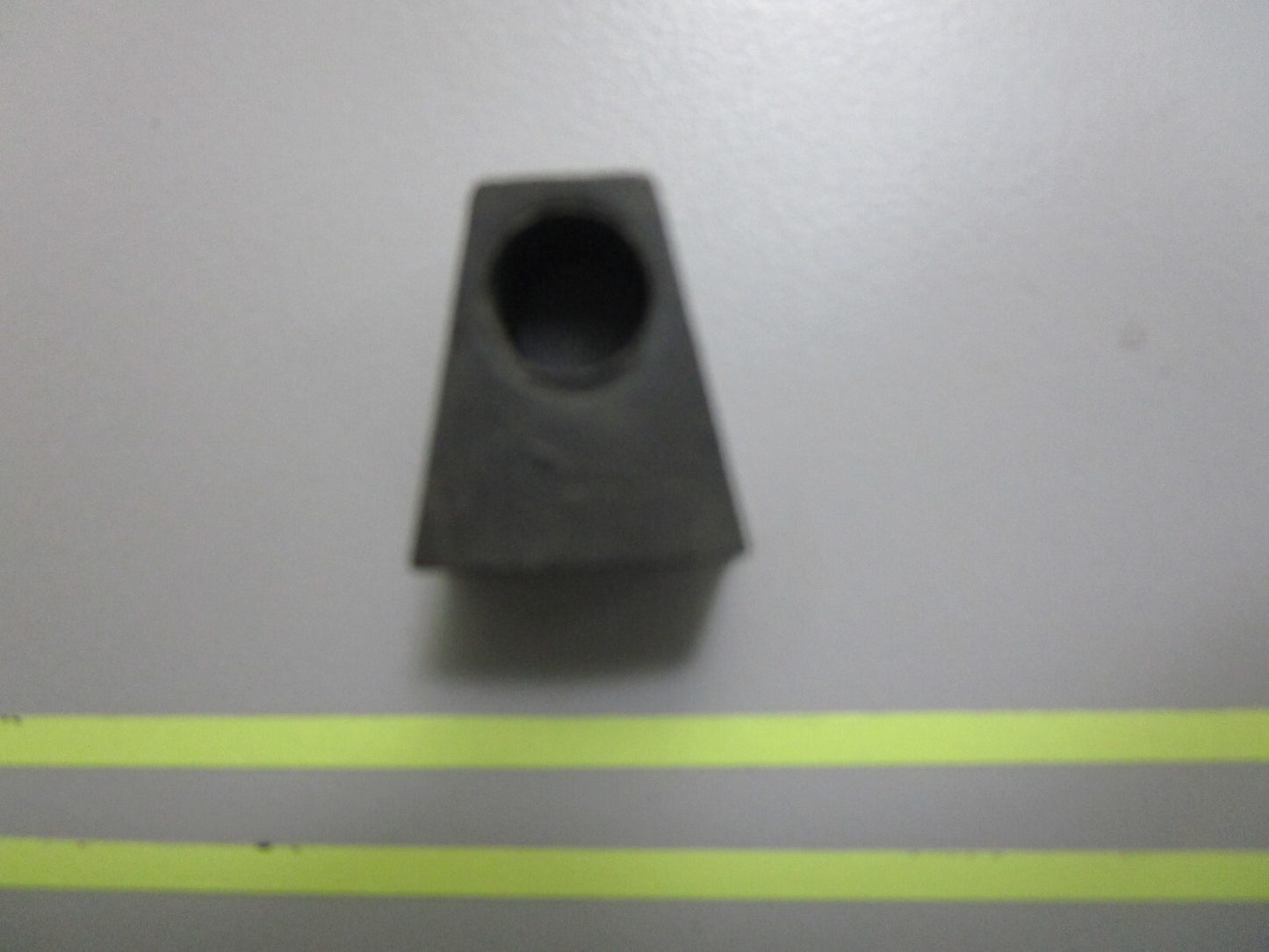 *NEW OEM* 0810 OMC Johnson Evinrude Seal 300590 0300590