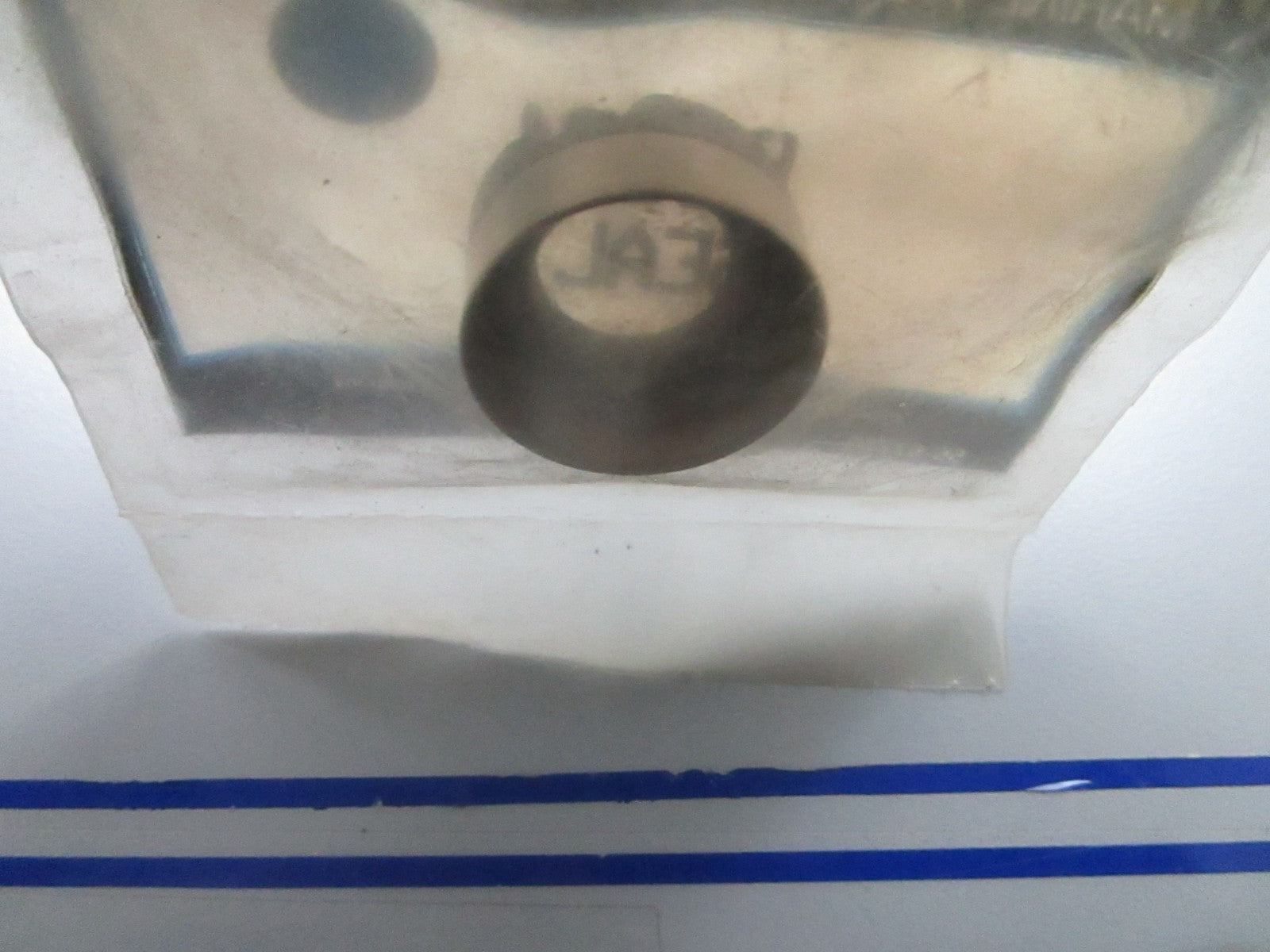 *NEW OEM* 0810 Mercury Quicksilver Seal 85981