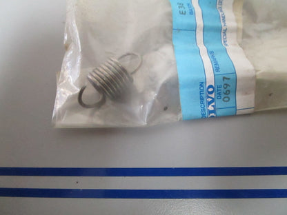 NEW OEM 832534 Volvo Penta Spring 0810