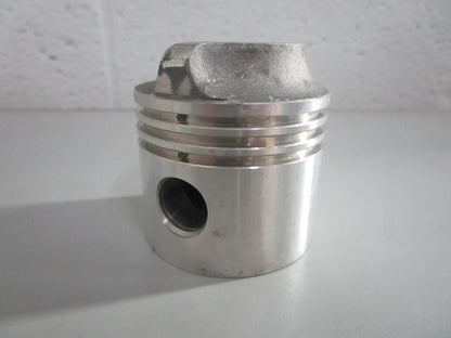 NEW OEM 385865 0385865 318522 OMC Johnson Evinrude Piston 0820