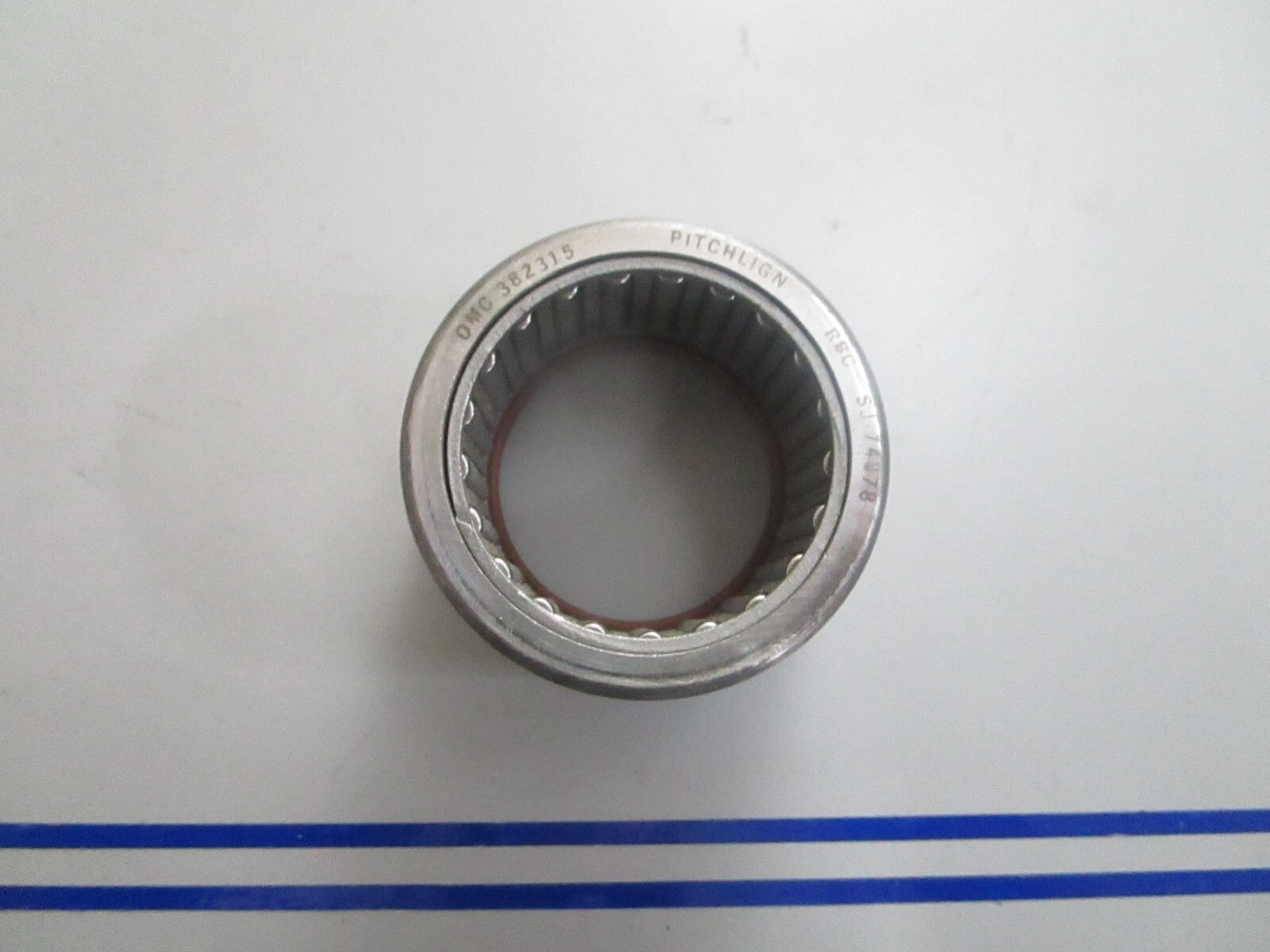 *NEW OEM* 0810 OMC Johnson Evinrude Bearing 382596 0382596