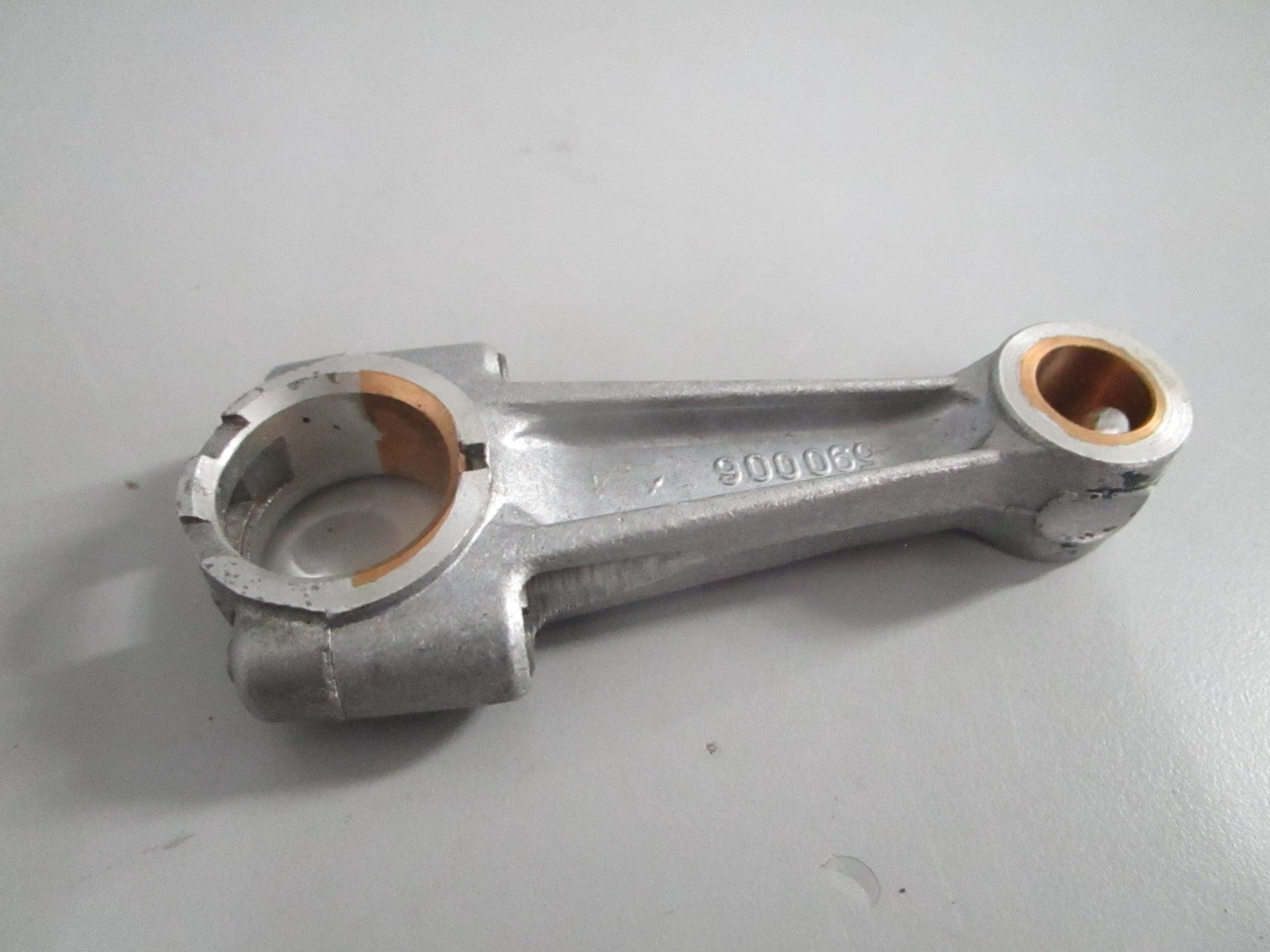 NEW OEM 590007 0590007 OMC Johnson Evinrude Connecting Rod 0820