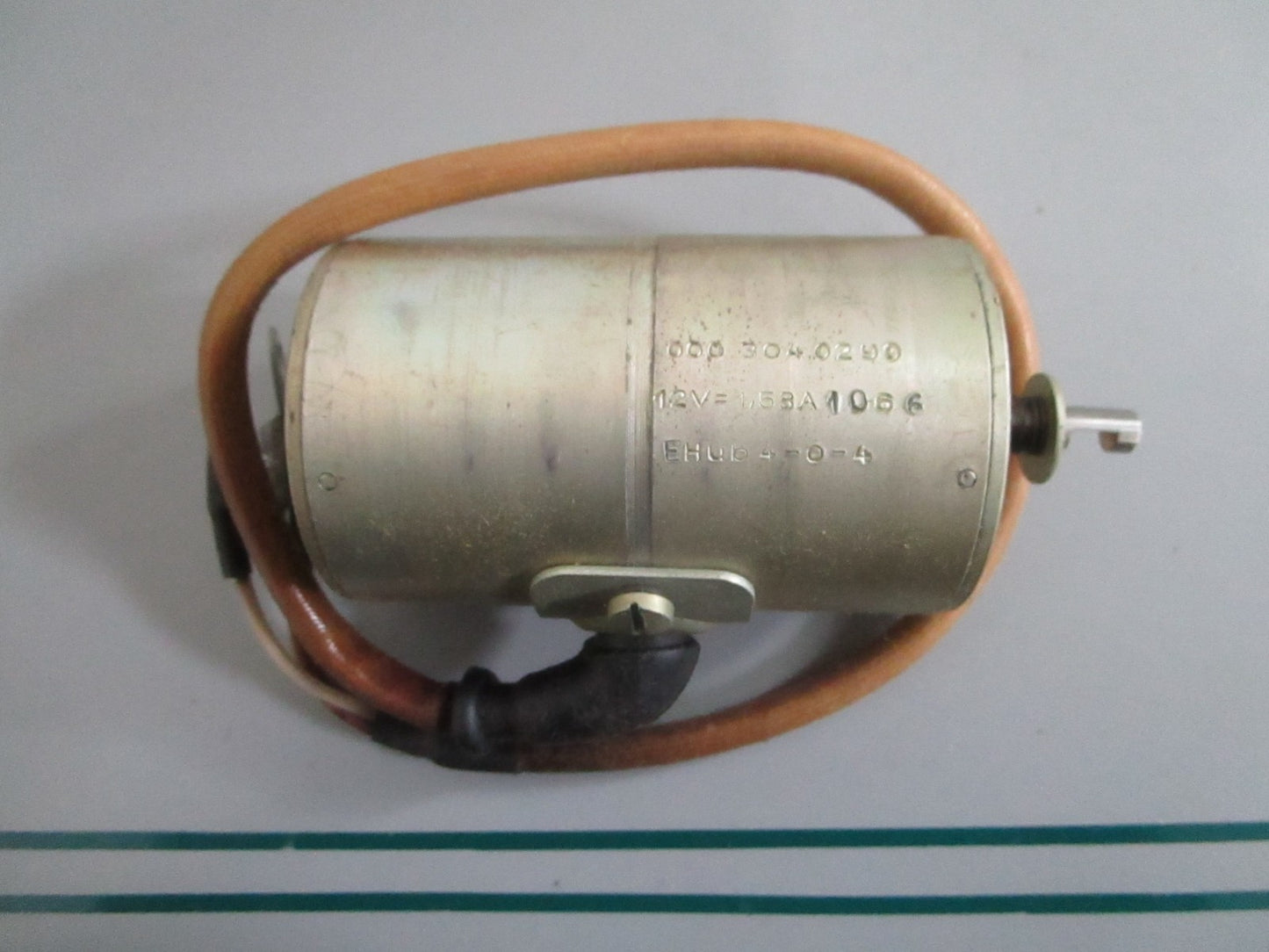 NEW OEM 0003040290 Mercedes-Benz Solenoid 0820