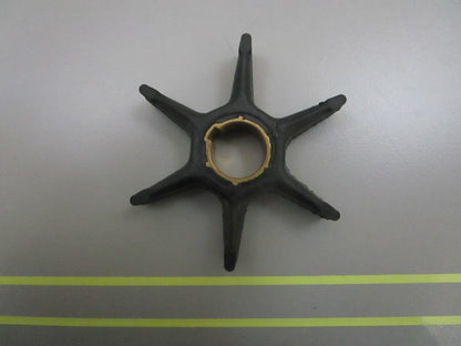 *NEW OEM* 0810 OMC Johnson Evinrude Impeller 775521 0775521