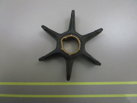 *NEW OEM* 0810 OMC Johnson Evinrude Impeller 775521 0775521