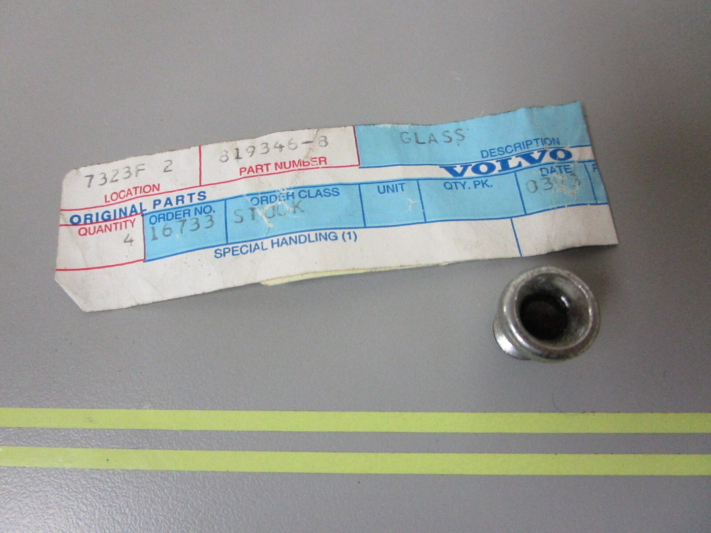 *NEW OEM* 0810 Volvo Penta Panel Glass 819346