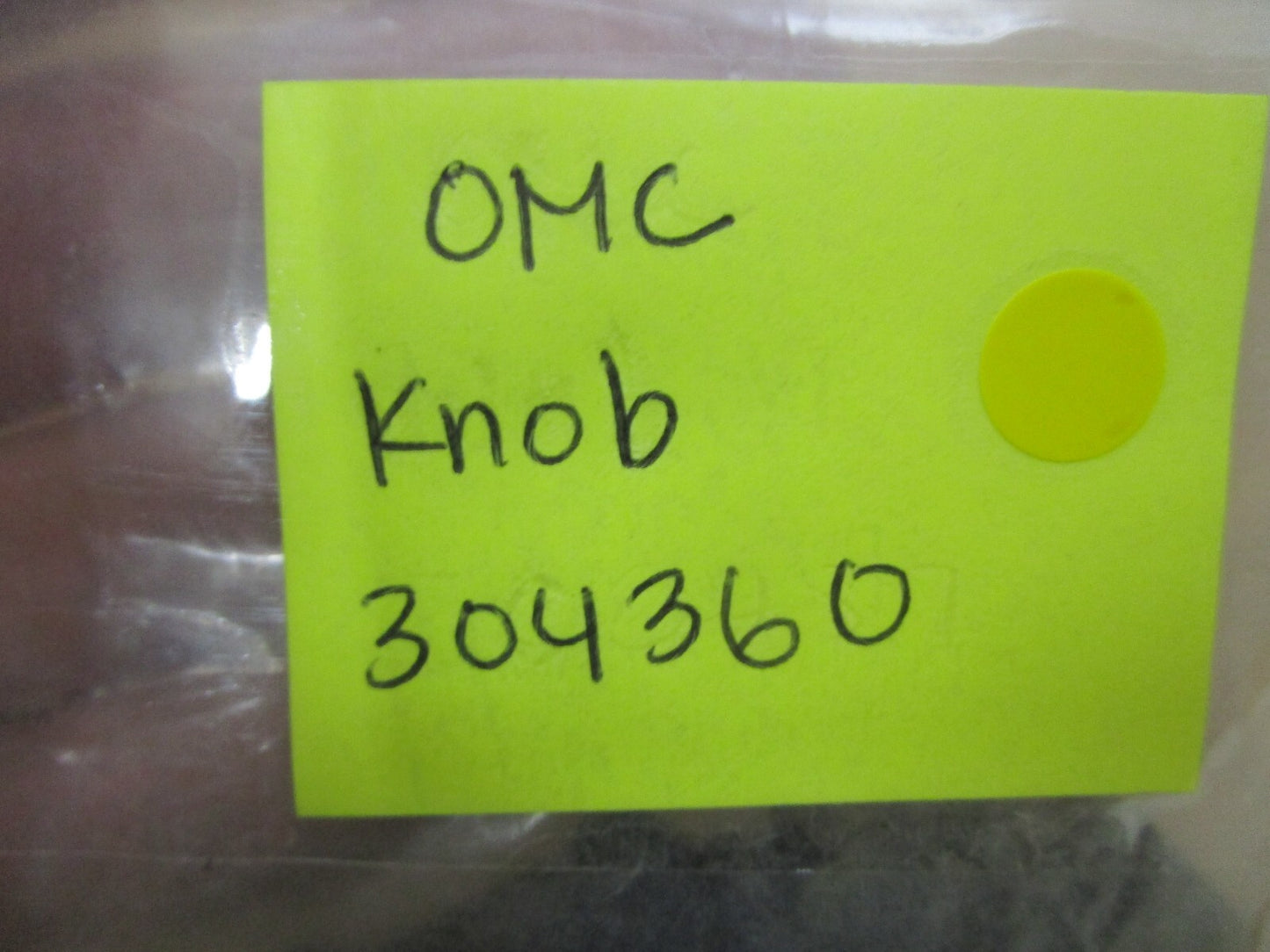 *NEW OEM* 0750 OMC Johnson Evinrude KNOB 304360 0304360