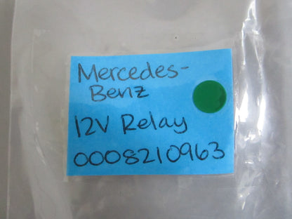 NEW OEM 0008210963 Mercedes-Benz 12V Relay 0820