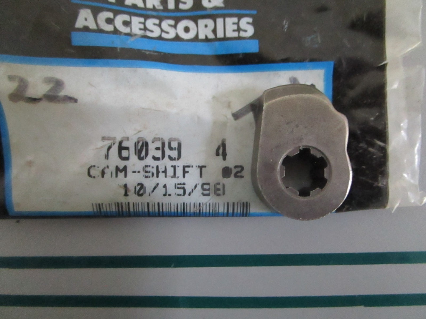 NEW OEM 76039 4 Mercury Quicksilver Shift Cam 0820