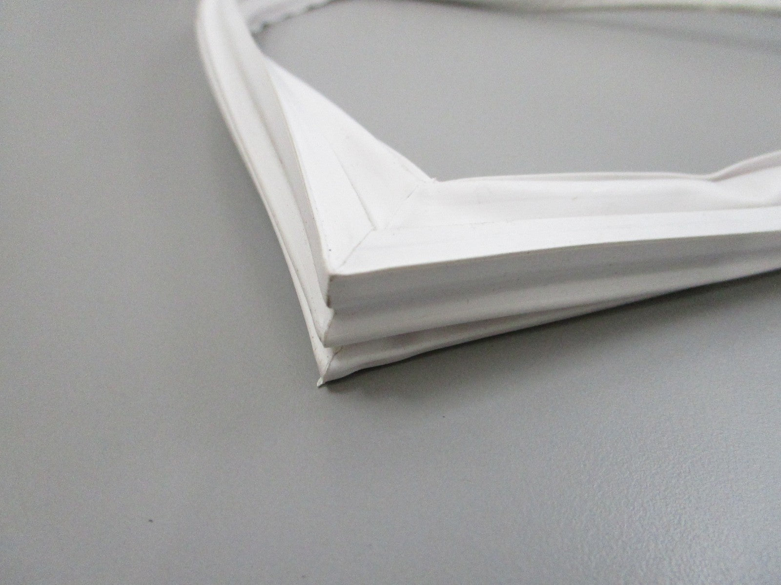 NEW OEM 8201809 Whirlpool FIP Gasket 0810