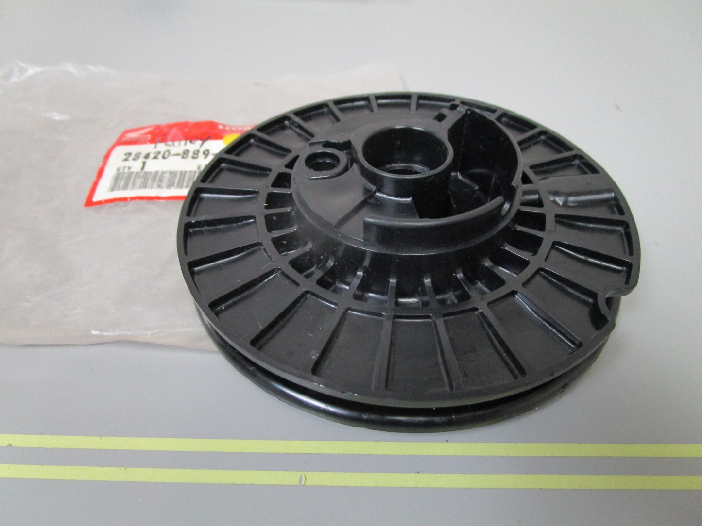 *NEW OEM* 0720 Honda HS EB WT30X Starter Pulley 38420-889-631