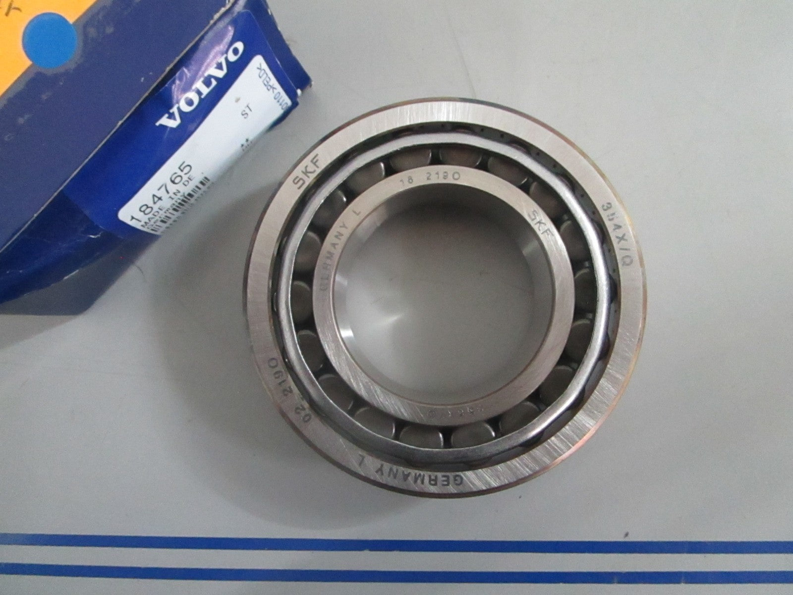 *NEW OEM* 0820 Volvo Penta Lower Gear Unit Bearing 184765