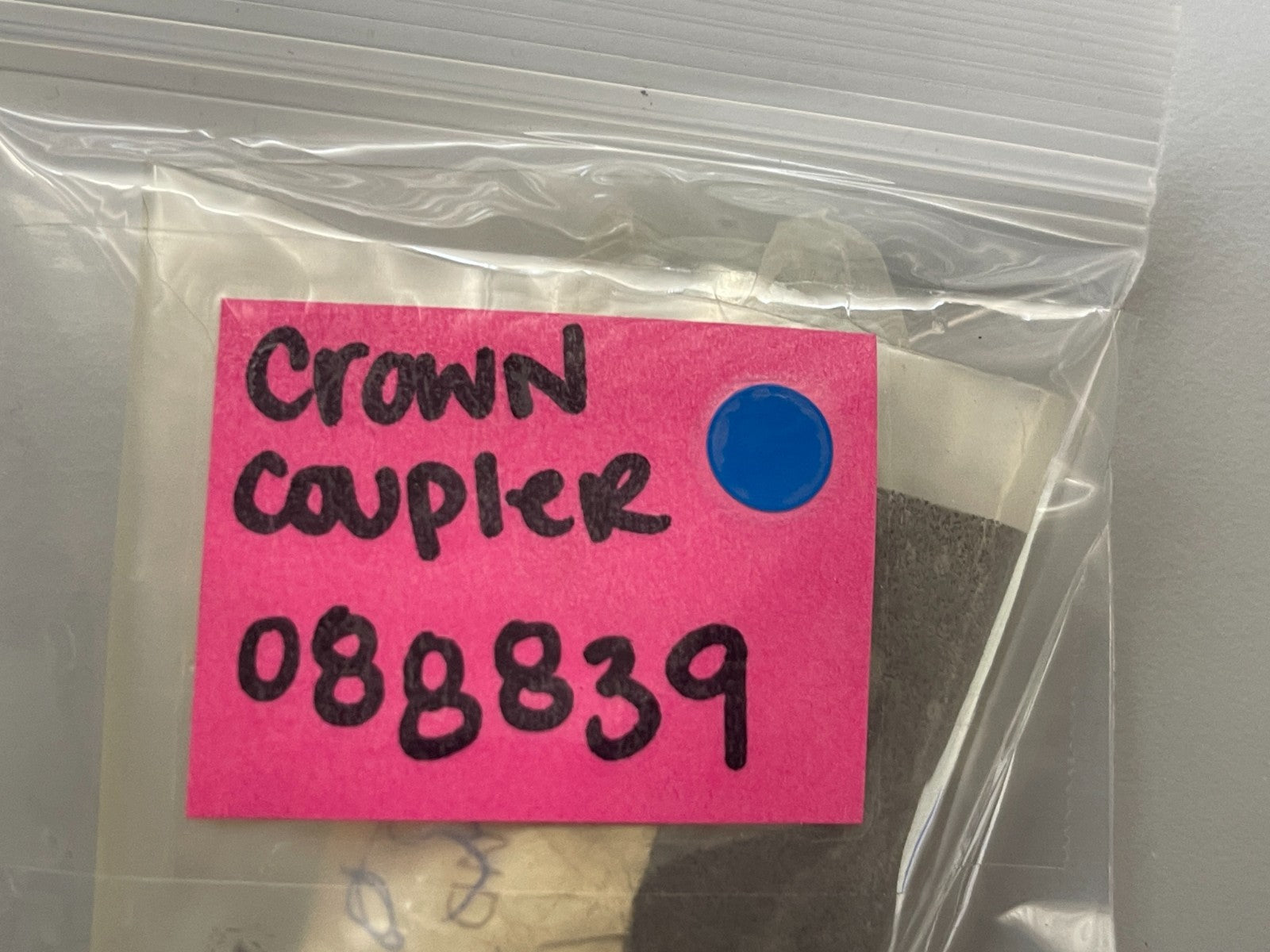 *NEW OEM* 0720 Crown Coupler 088839