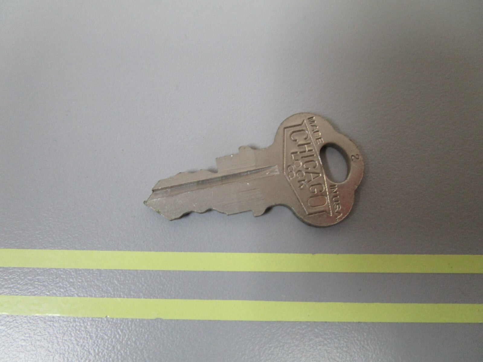 *NEW OEM* 0810 OMC Johnson Evinrude Ignition Key KF31 501546 0501546