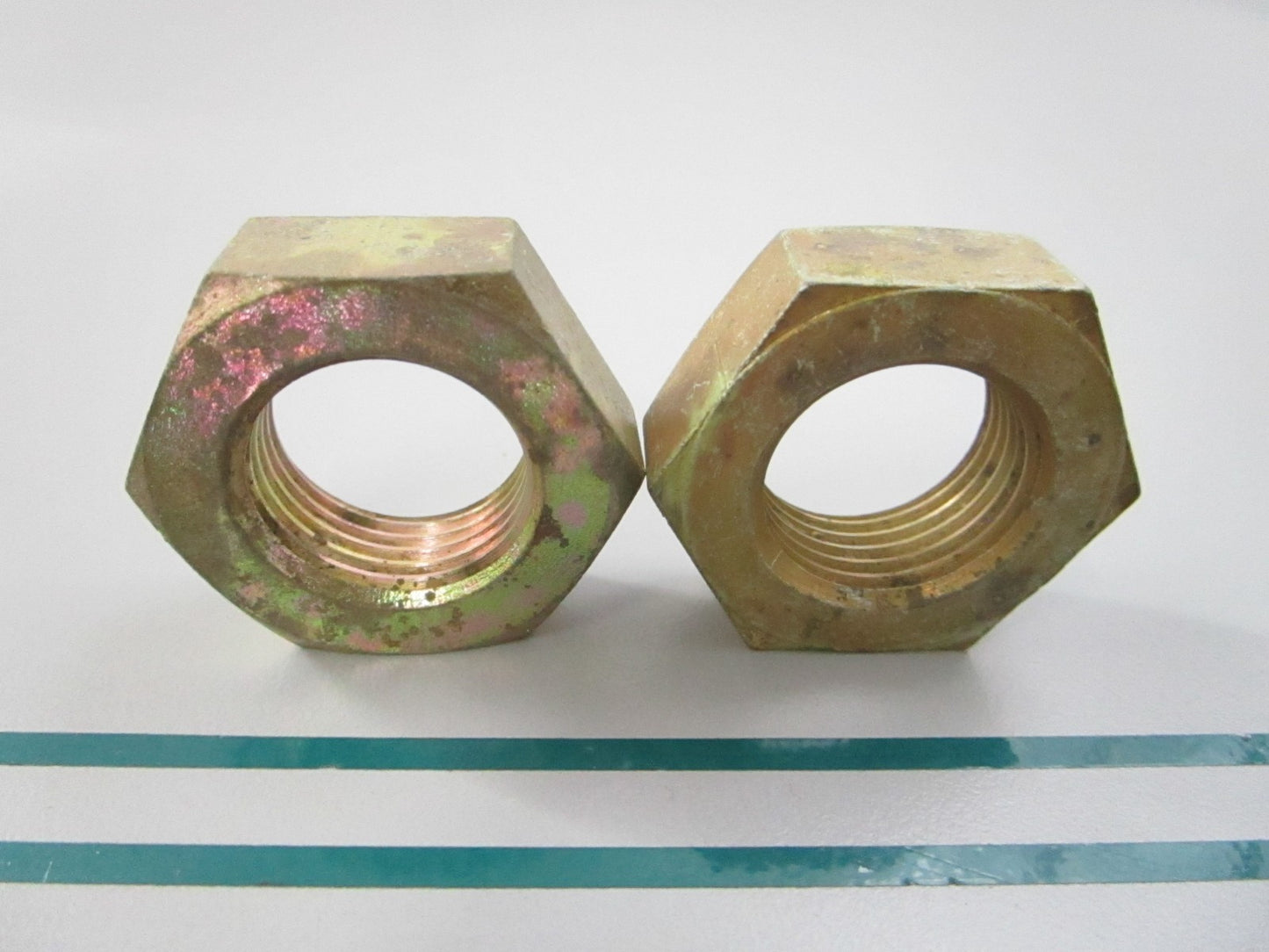 NEW OEM (LOT OF 2) 314209 0314209 OMC Johnson Evinrude Flywheel Nut 0810