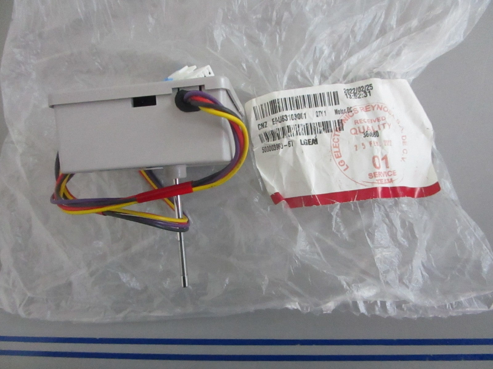*NEW OEM* 0820 LG Condenser EAU63103001
