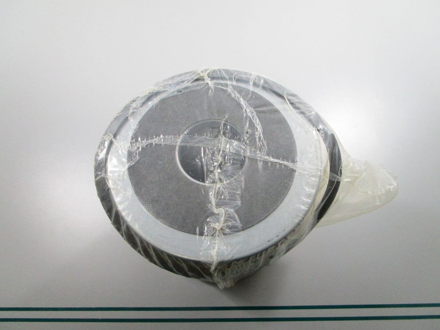 NEW OEM LF-525 Fleetguard Lube Filter 0810