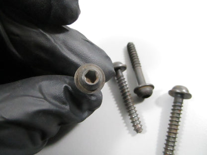 NEW OEM (LOT OF 4) 530015770 Poulan Screw 0810