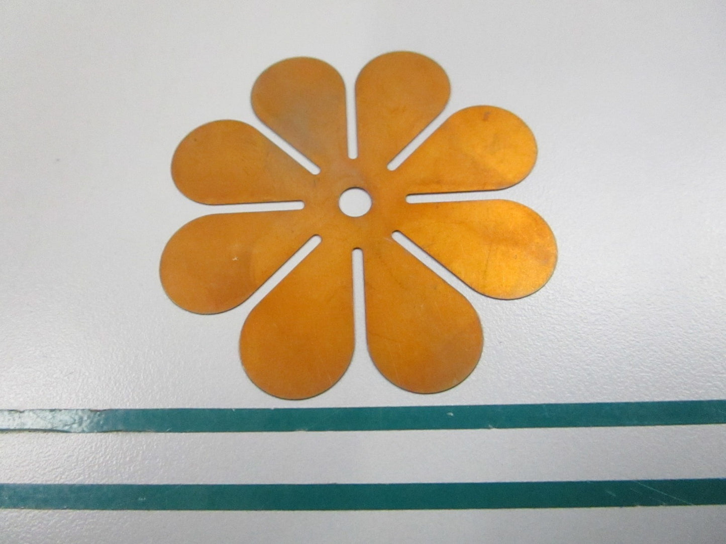 NEW OEM 313724 0313724 OMC Johnson Evinrude Leaf 0810